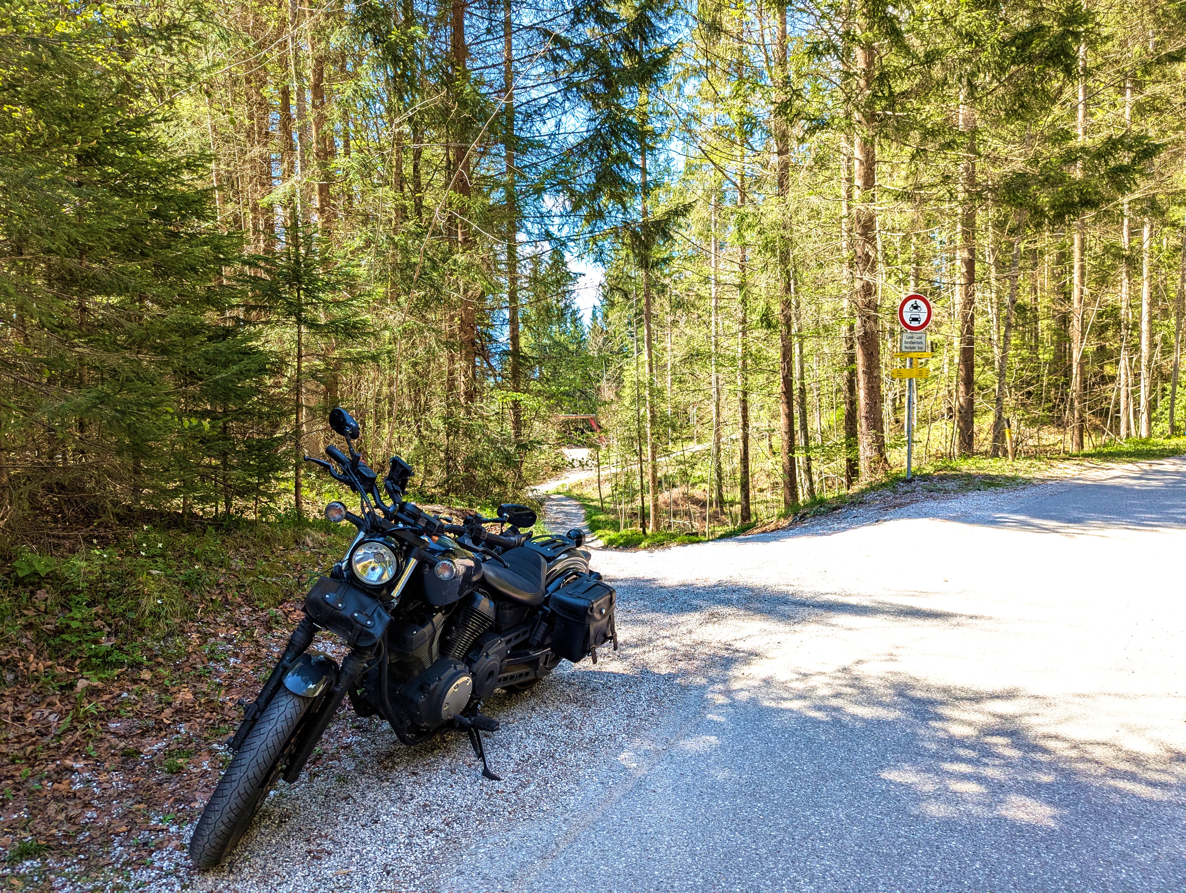 Beginn der Mautstraße Wallgau-Vorderriß