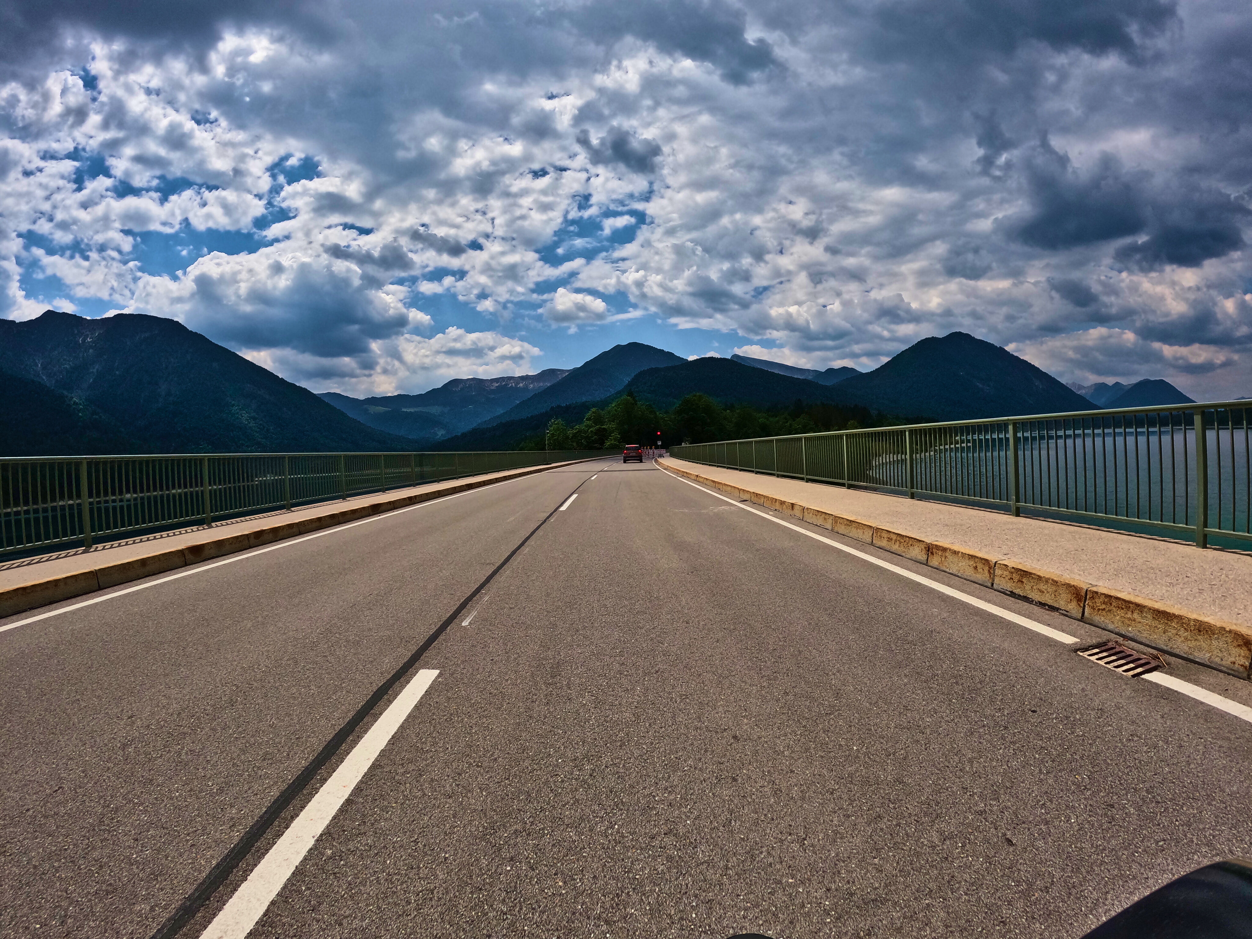 &hellip; und über den Sylvenstein.