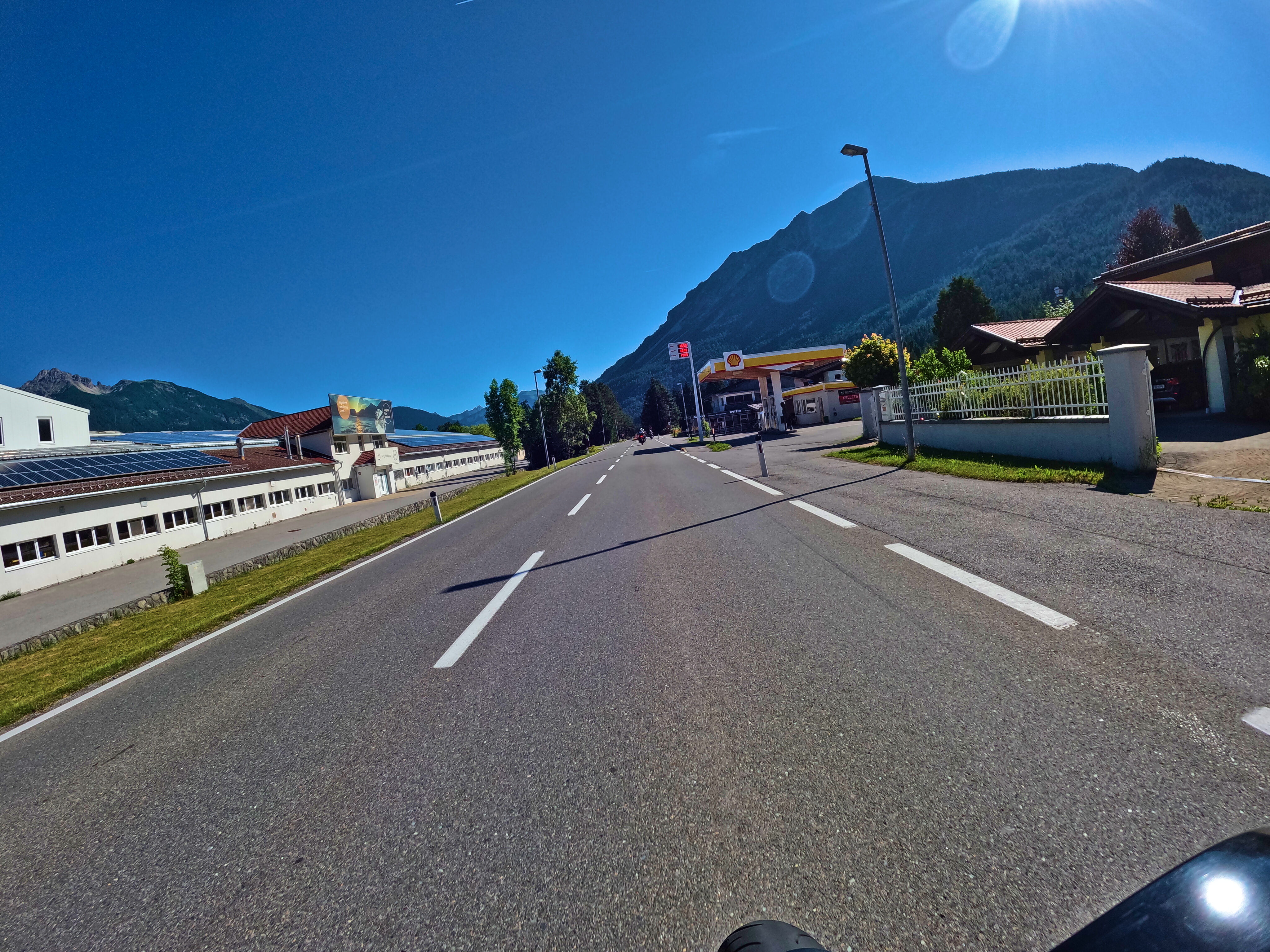 &hellip; zum Tanken in Stanzach