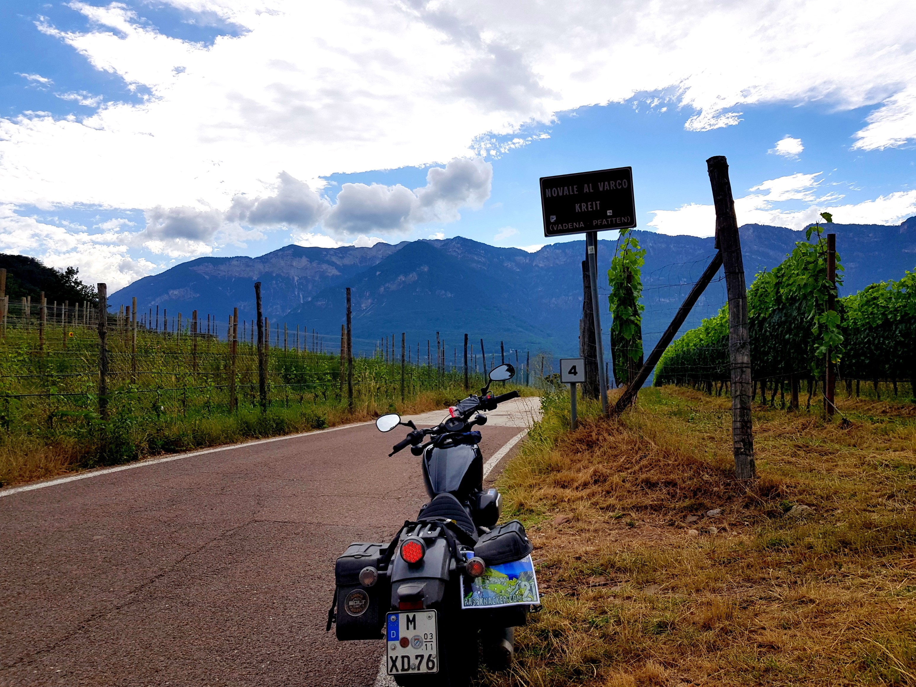 Kojotenpass, Blickrichtung West