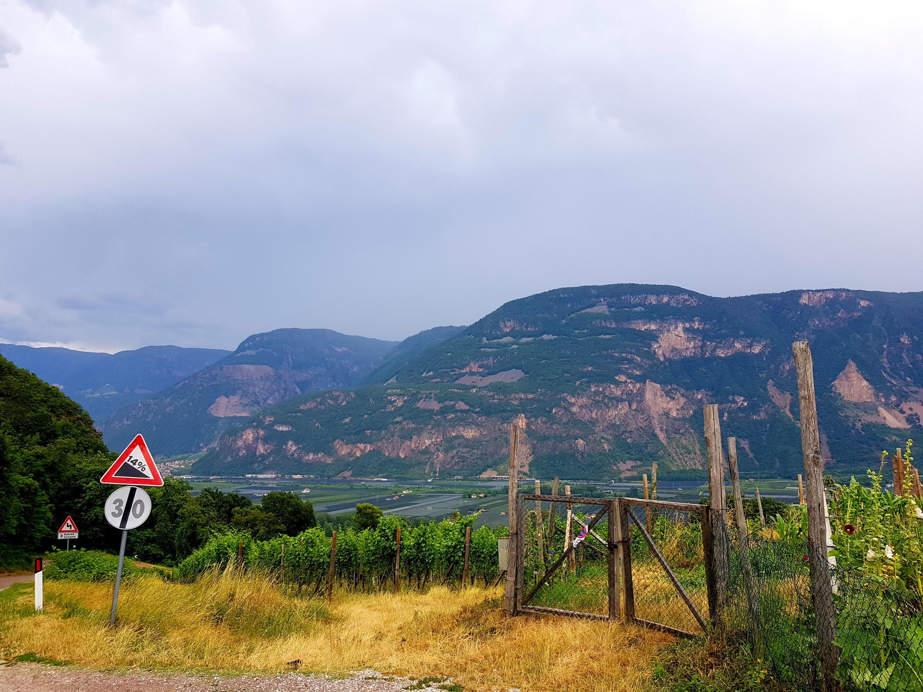Kojotenpass, Blickrichtung Ost