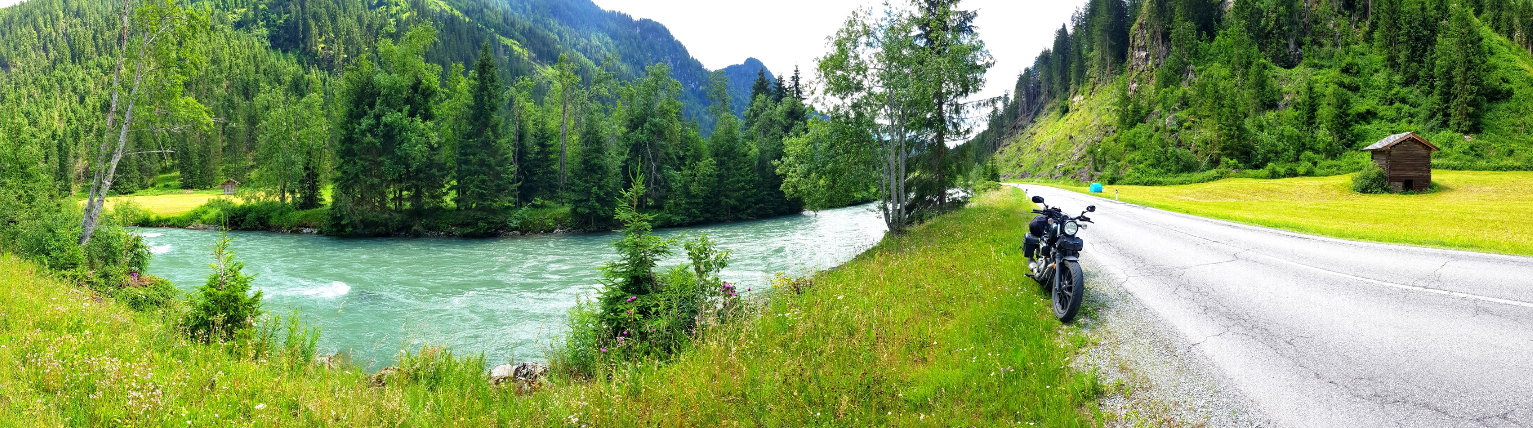 Staller Almbach, Bolt, Straße