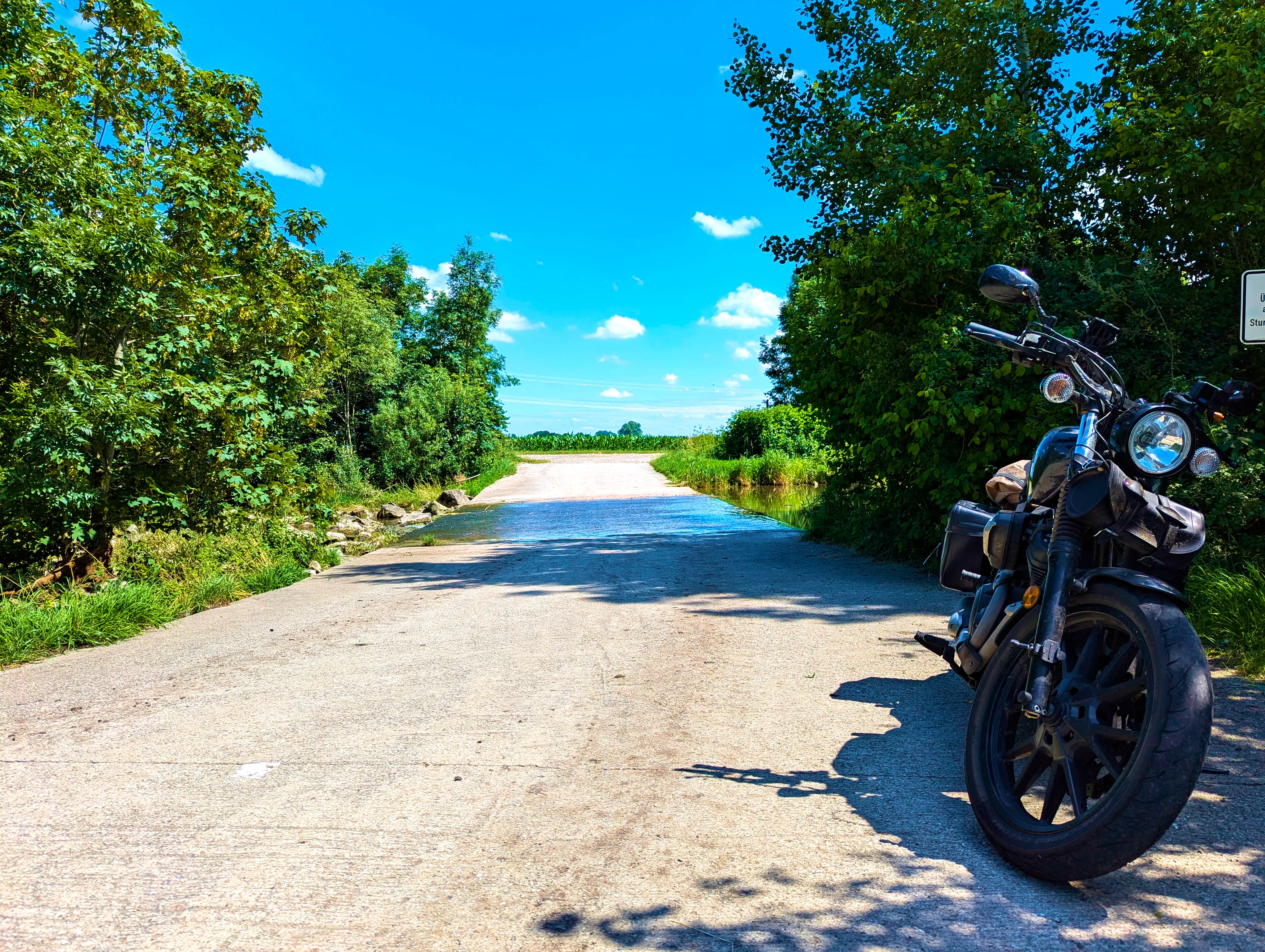 &hellip; die Straße.