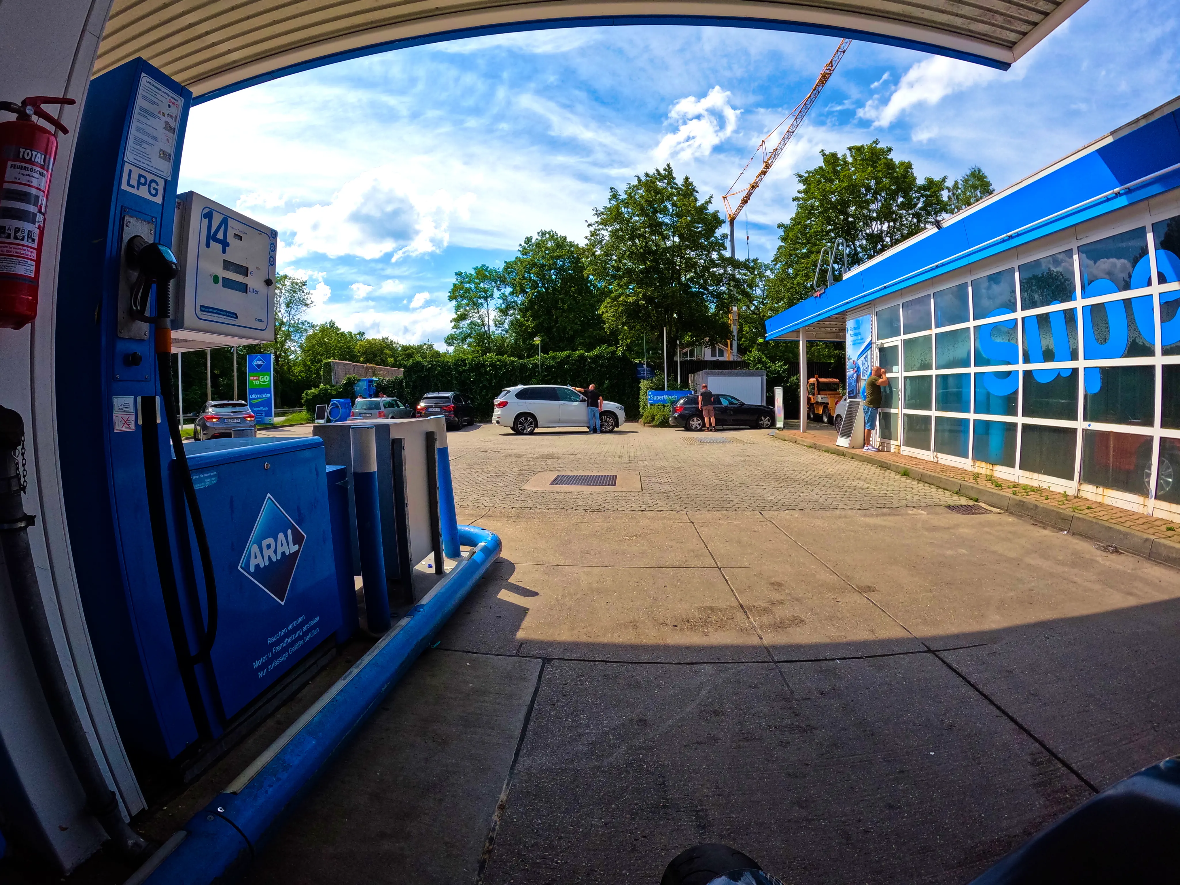 Volltanken für die nächste Ausfahrt