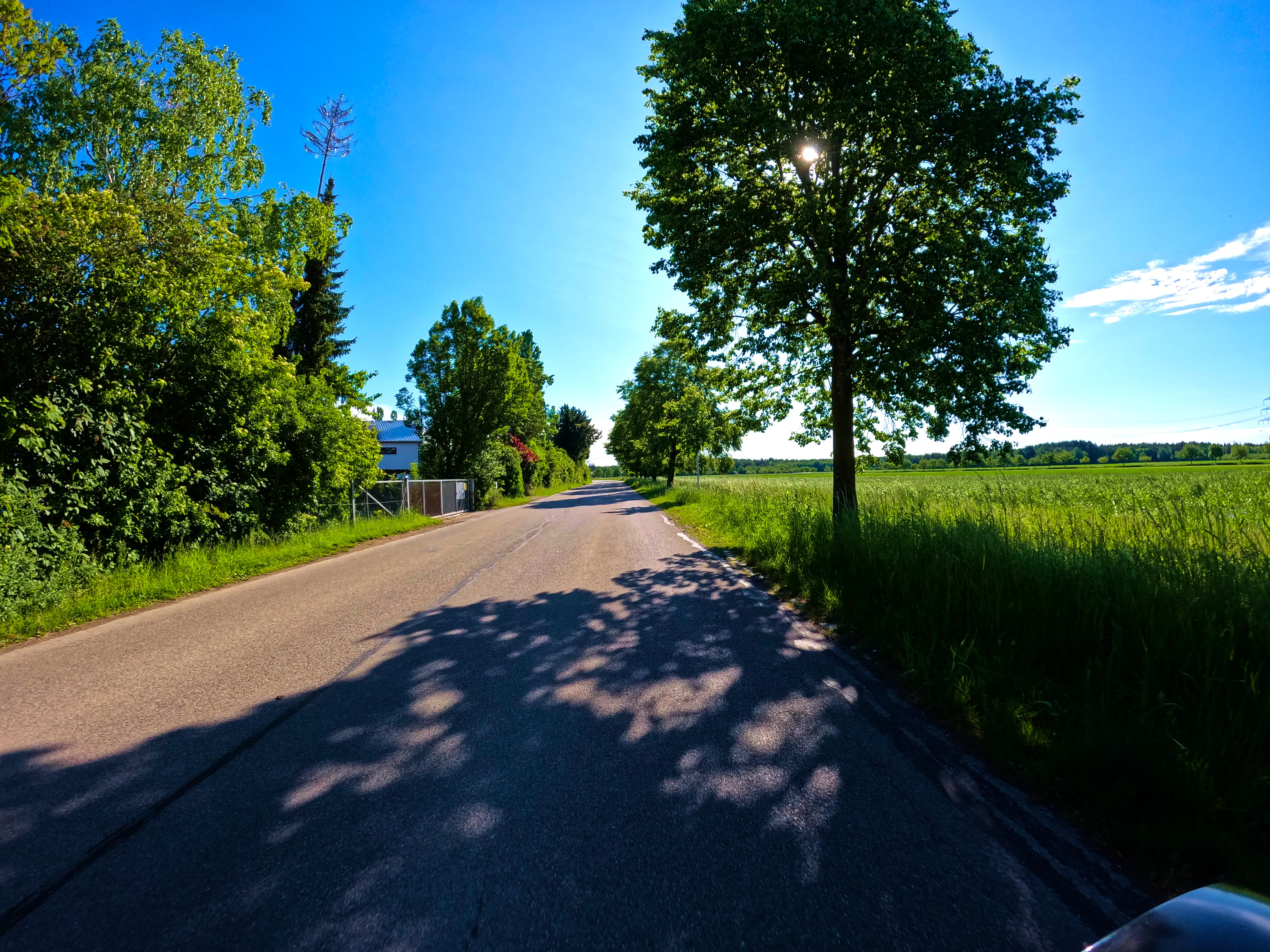 Die Sonne scheint, &hellip;